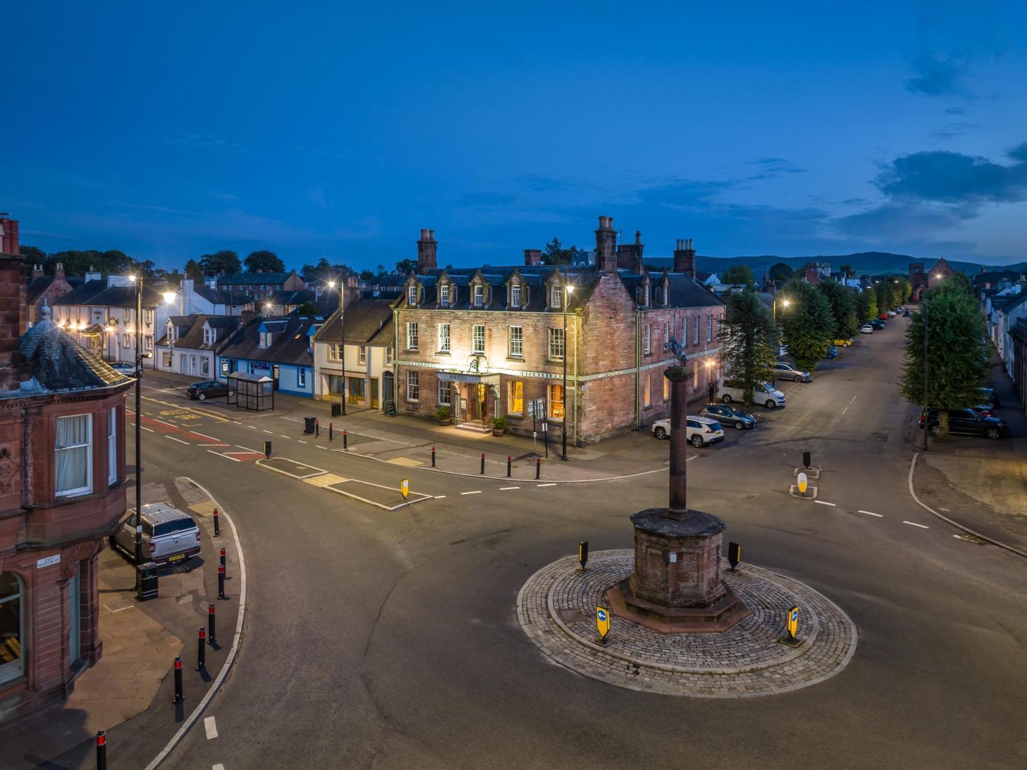 Buccleuch And Queensberry Arms Hotel Thornhill  Exterior photo